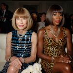 Ein Foto von Anna Wintour und Naomi Campbell Beide wir